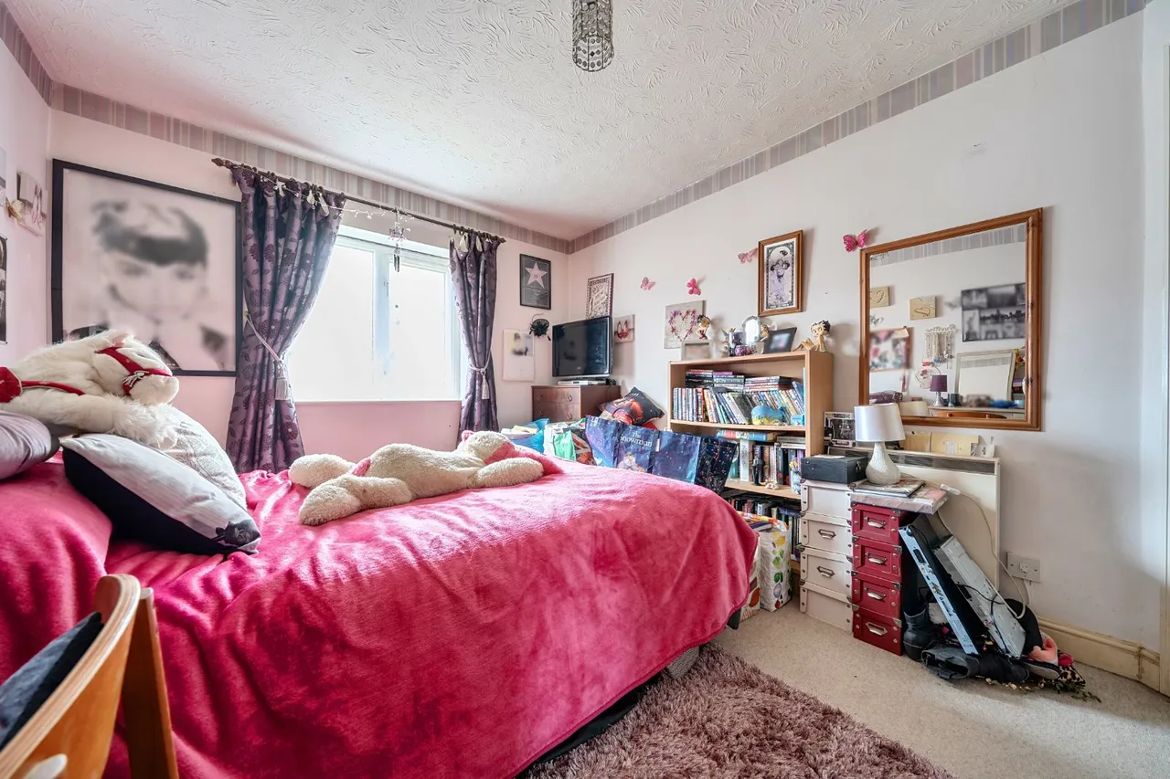 Corinthian Court, Alcester, B49, photo 11