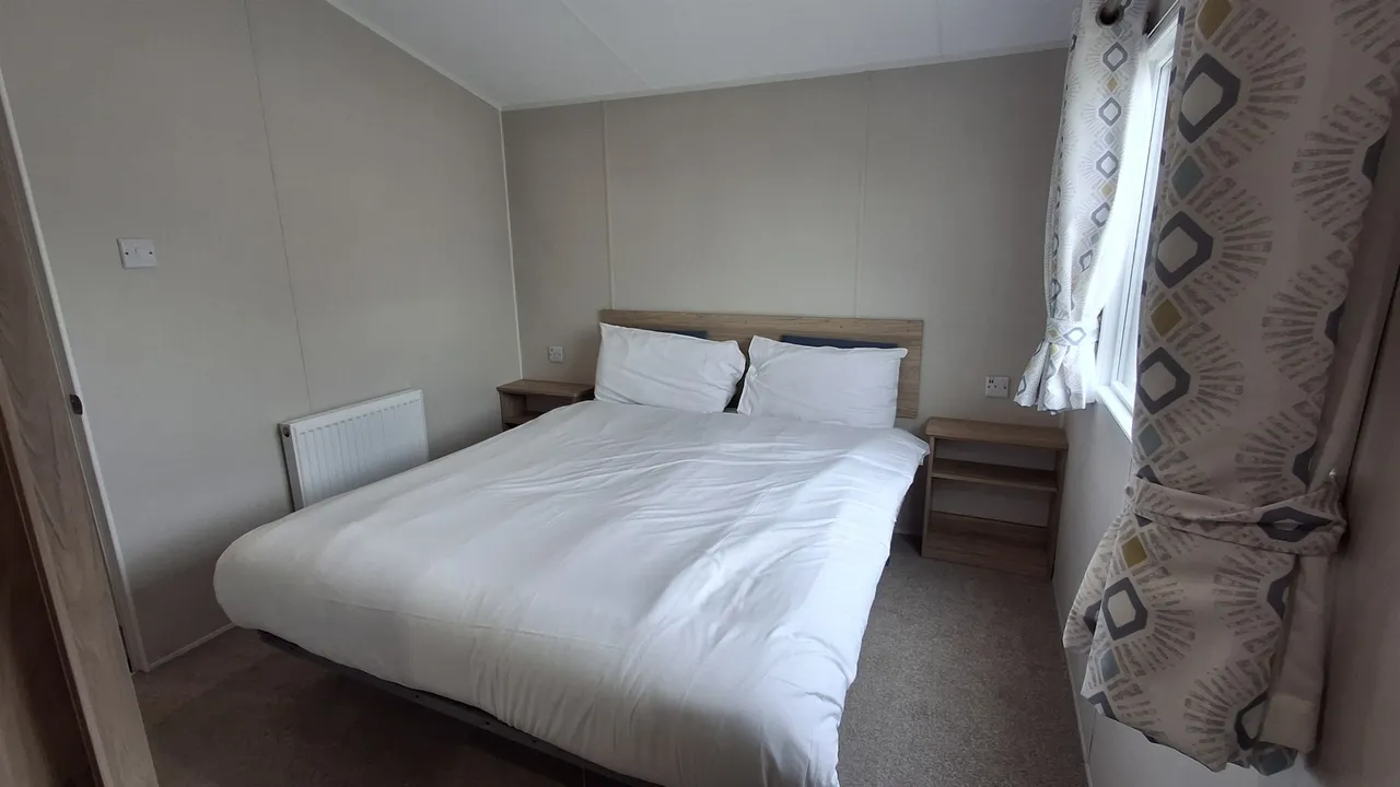 Havant Road, PO11, photo 6