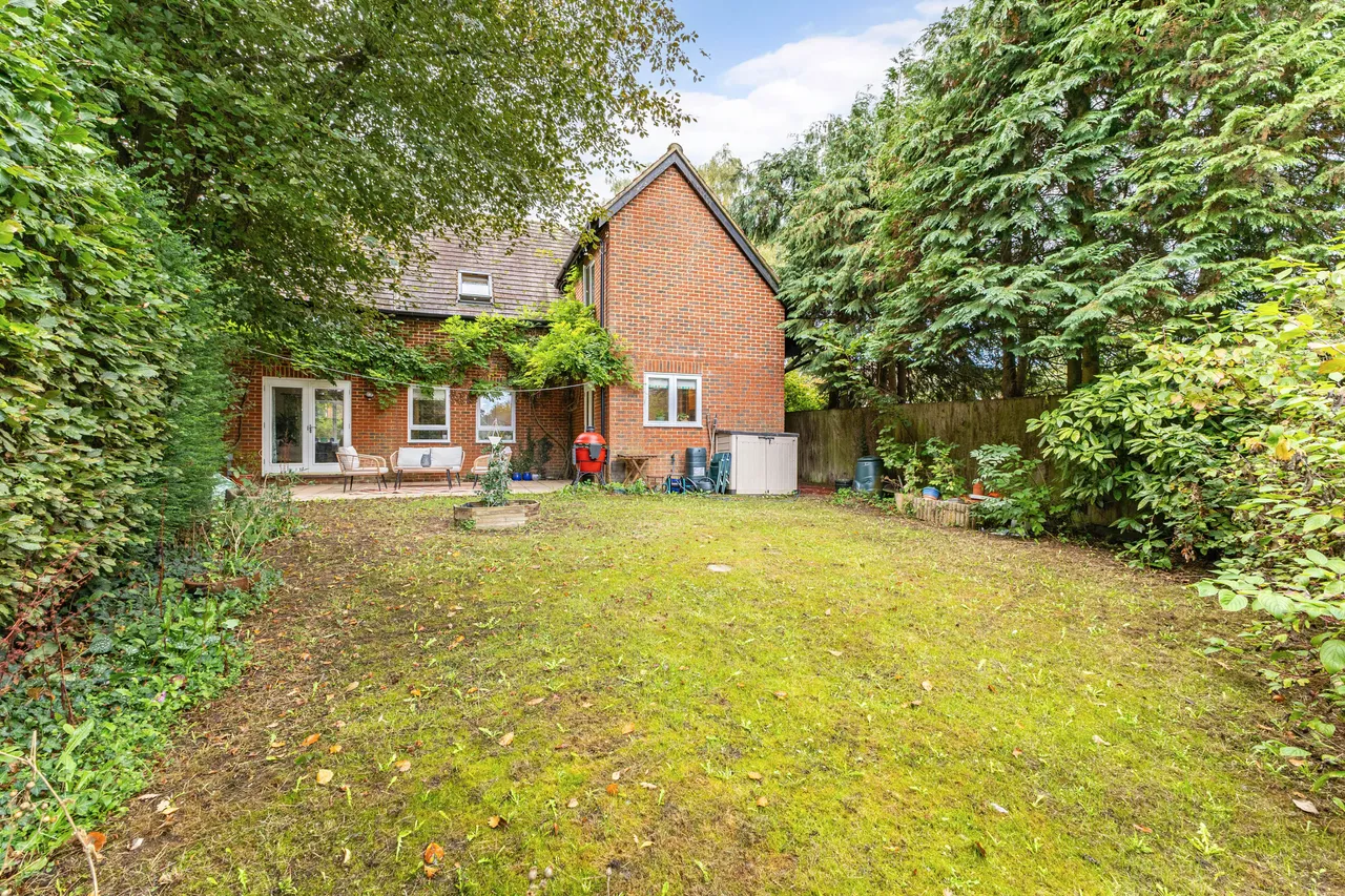 Firs Road, Salisbury, SP5, photo 14
