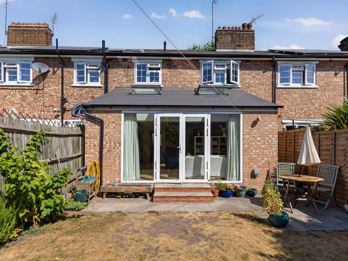 Sabine Road, London, SW11, photo 9