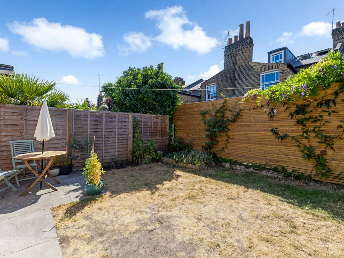 Sabine Road, London, SW11, photo 7