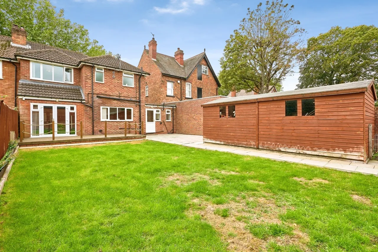 Wellington Road, Bilston, WV14, photo 2
