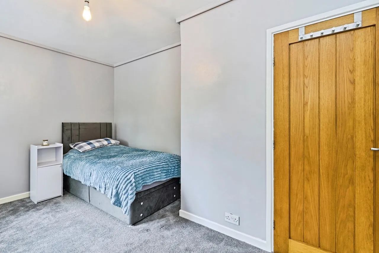 Wellington Road, Bilston, WV14, photo 21