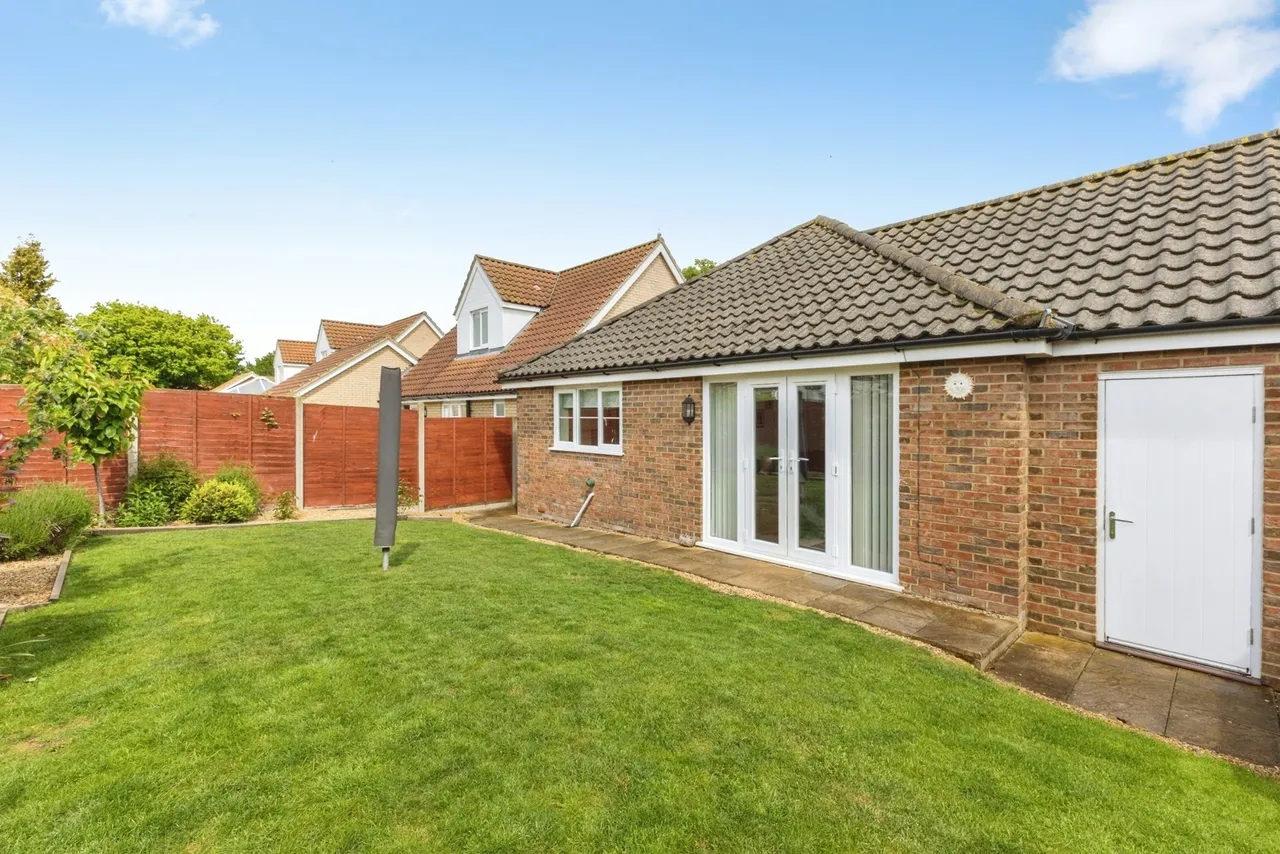 Bloodhound Road, Watton, Thetford, Norfolk, IP25, photo 2