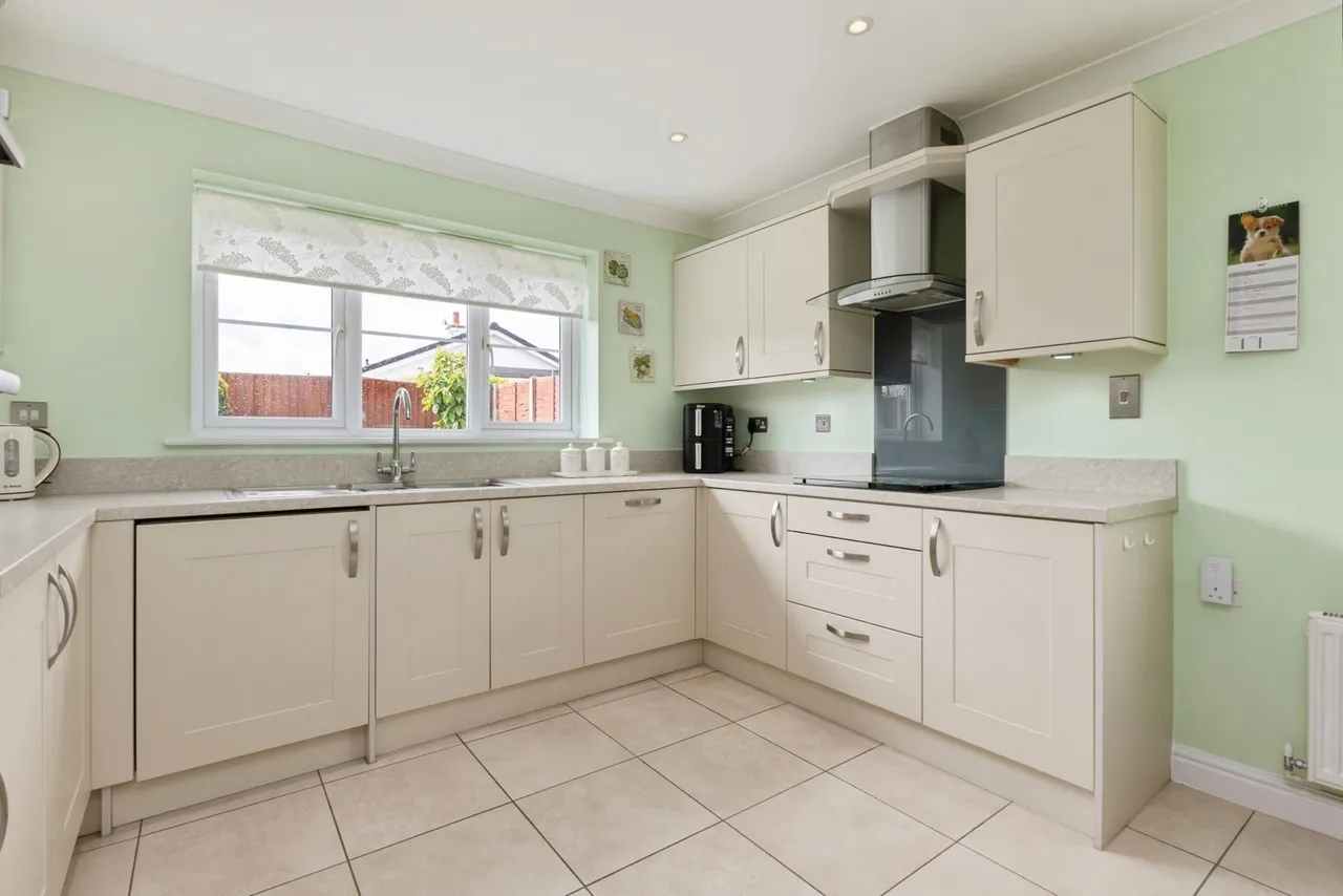 Bloodhound Road, Watton, Thetford, Norfolk, IP25, photo 6