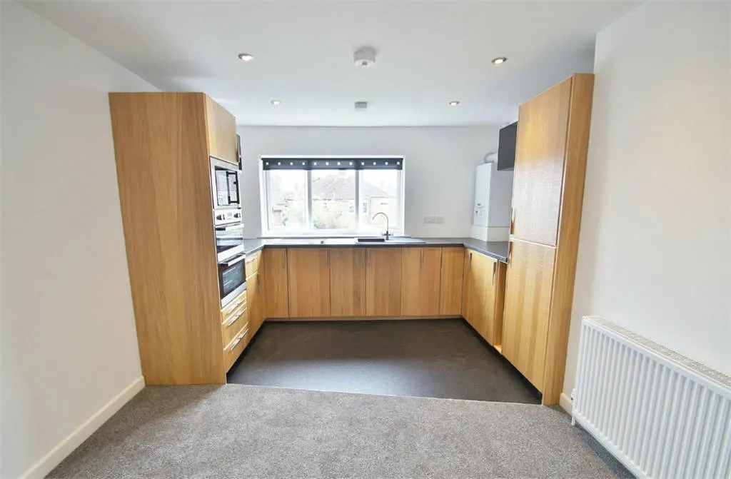 Collingwood Avenue, Bilton, Rugby, Warwickshire, CV22 7EX, photo 3