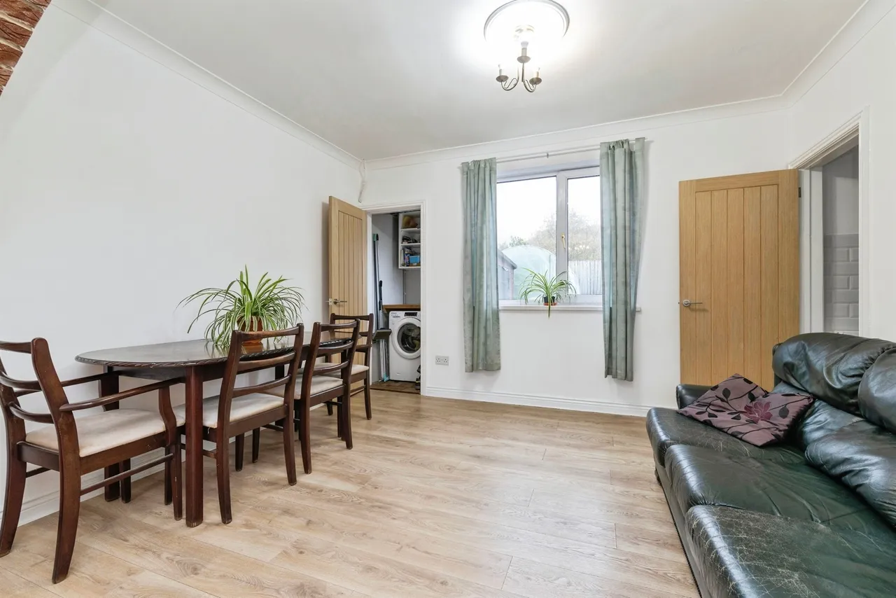 Quinn Crescent, Wingate, TS28, photo 8