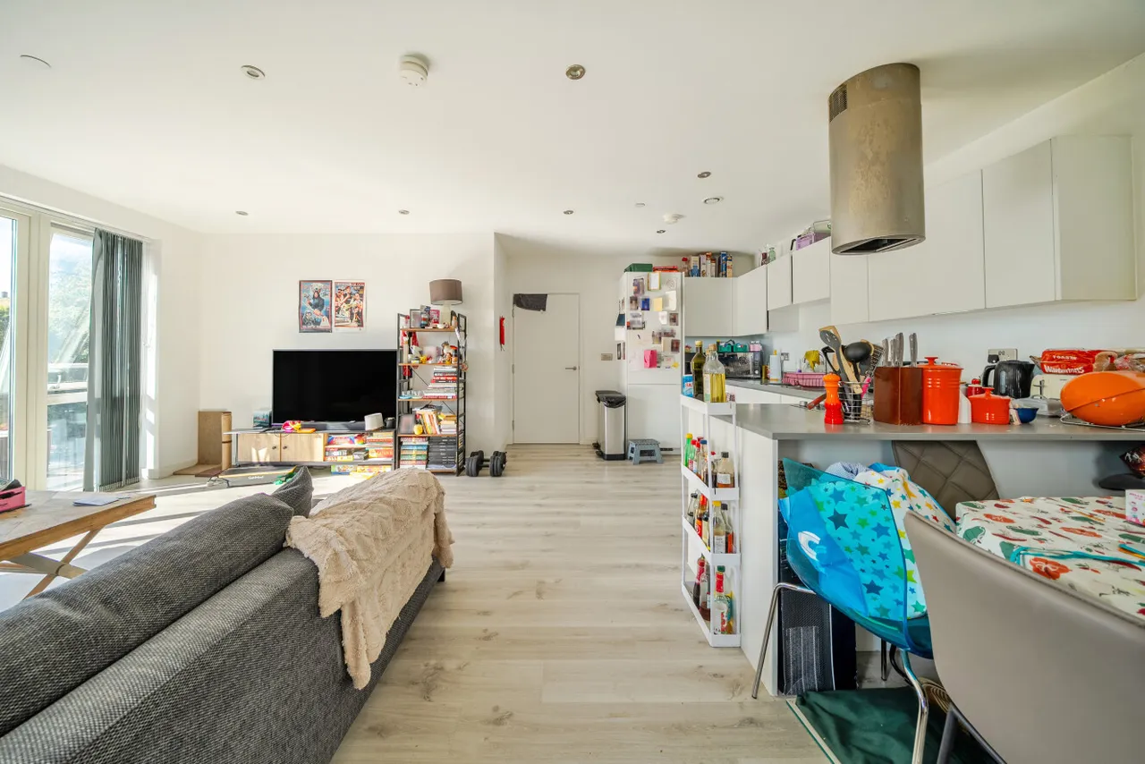 Queens Road, London, SE15, photo 12
