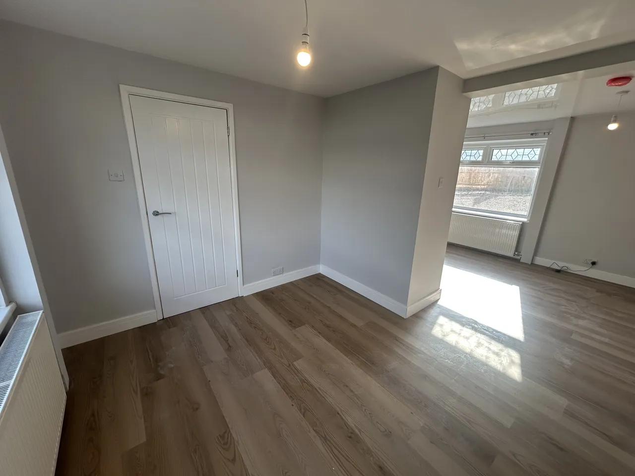 Kingston Road, S81, photo 3