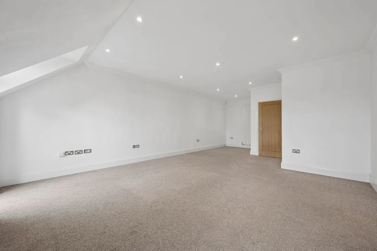 Greenmount Lane, Heaton, photo 6