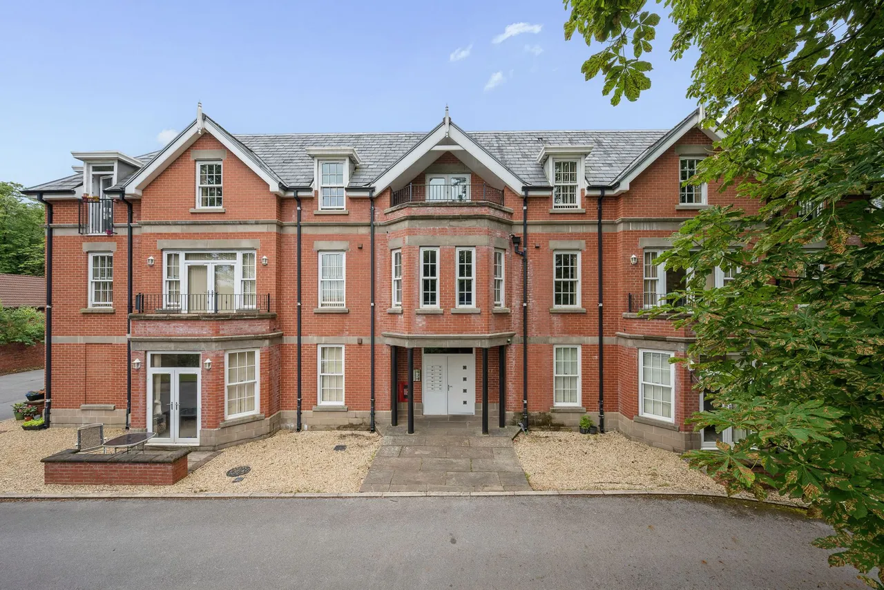 Greenmount Lane, Heaton, photo 31