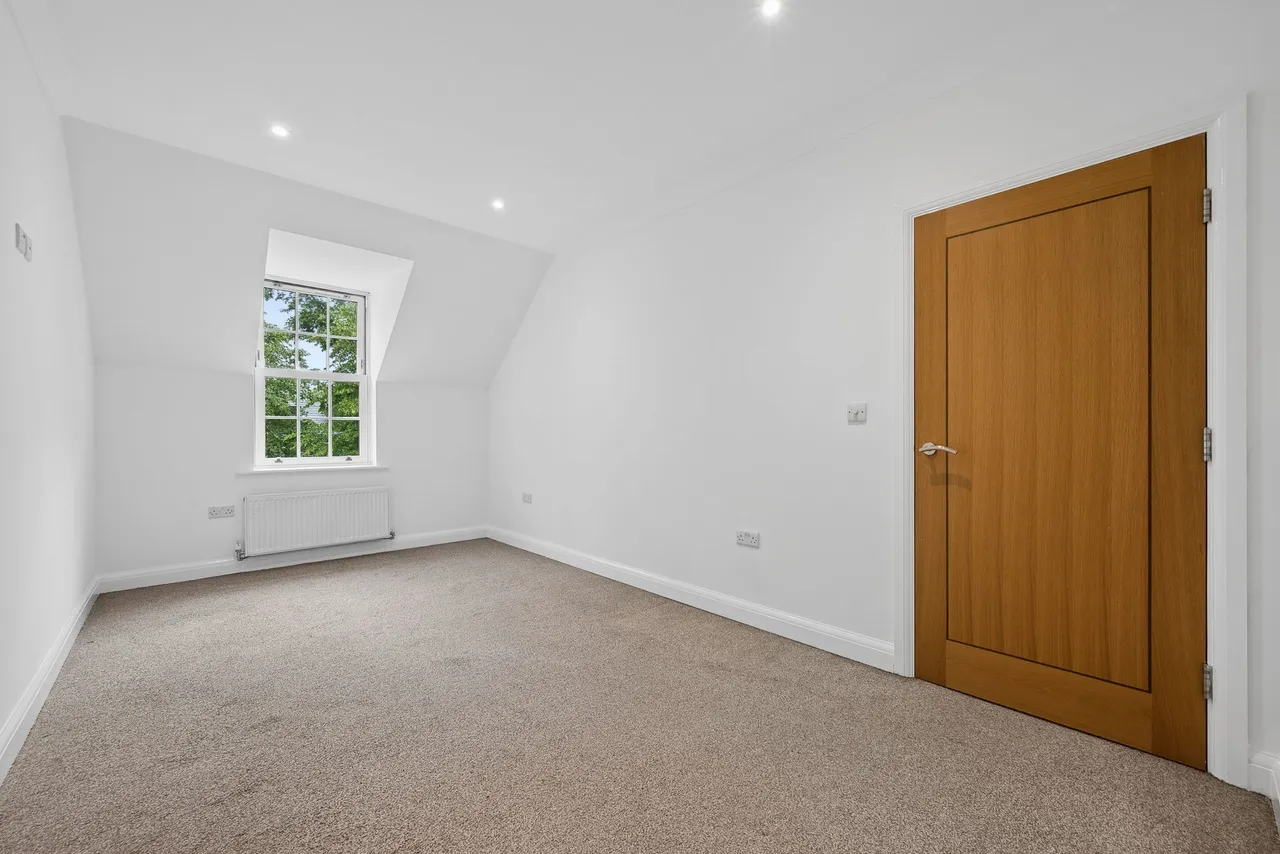 Greenmount Lane, Heaton, photo 14