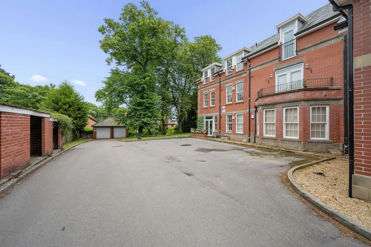 Greenmount Lane, Heaton, photo 32