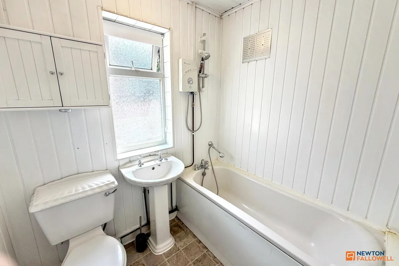 Lincoln Road, Walton, PE4, photo 15
