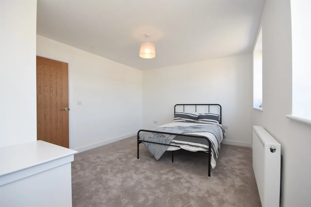 Peverel Place, Hatfield Peverel, CM3, photo 7