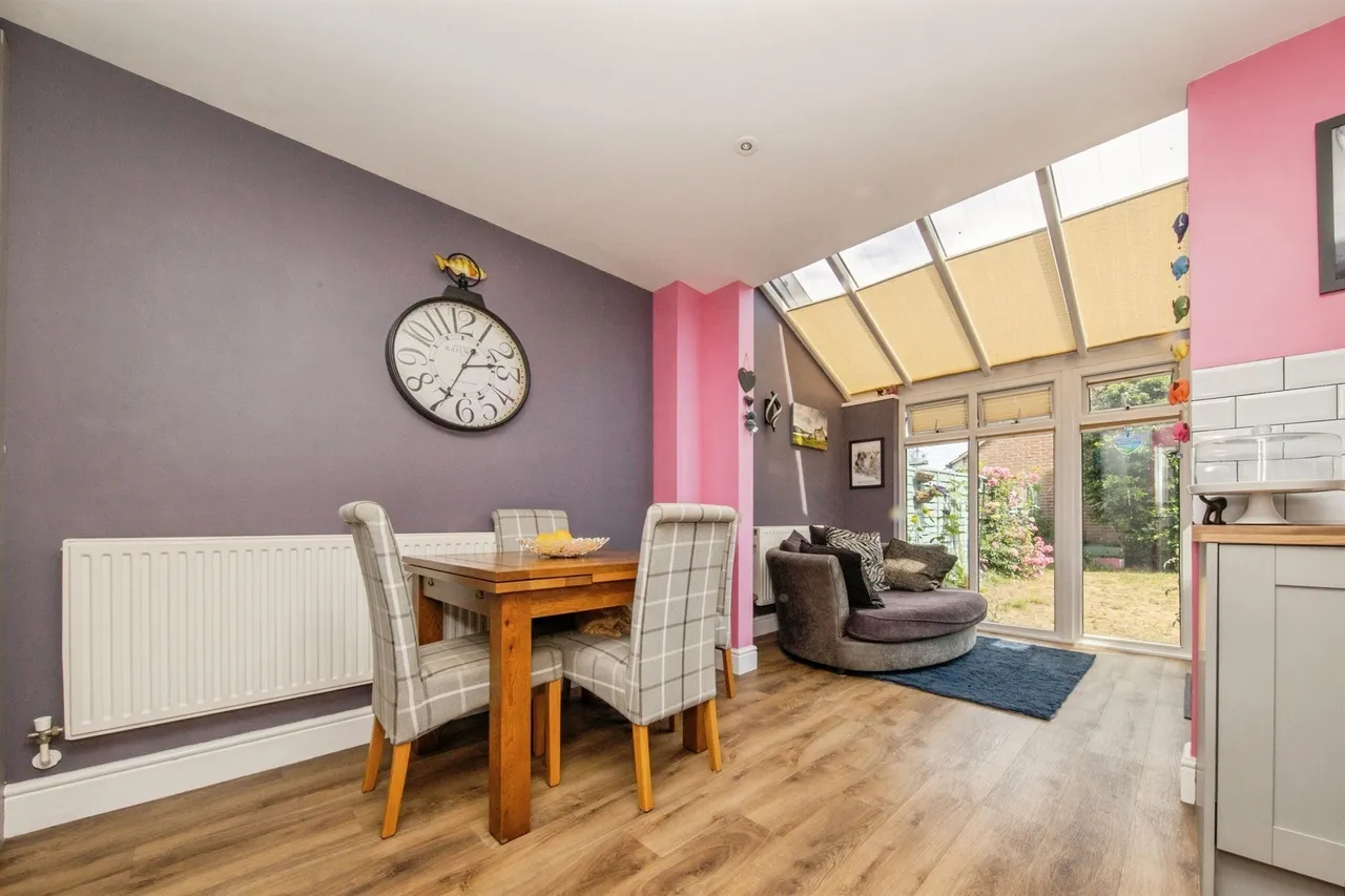 Meadow Crescent, Purdis Farm, IP3, photo 4