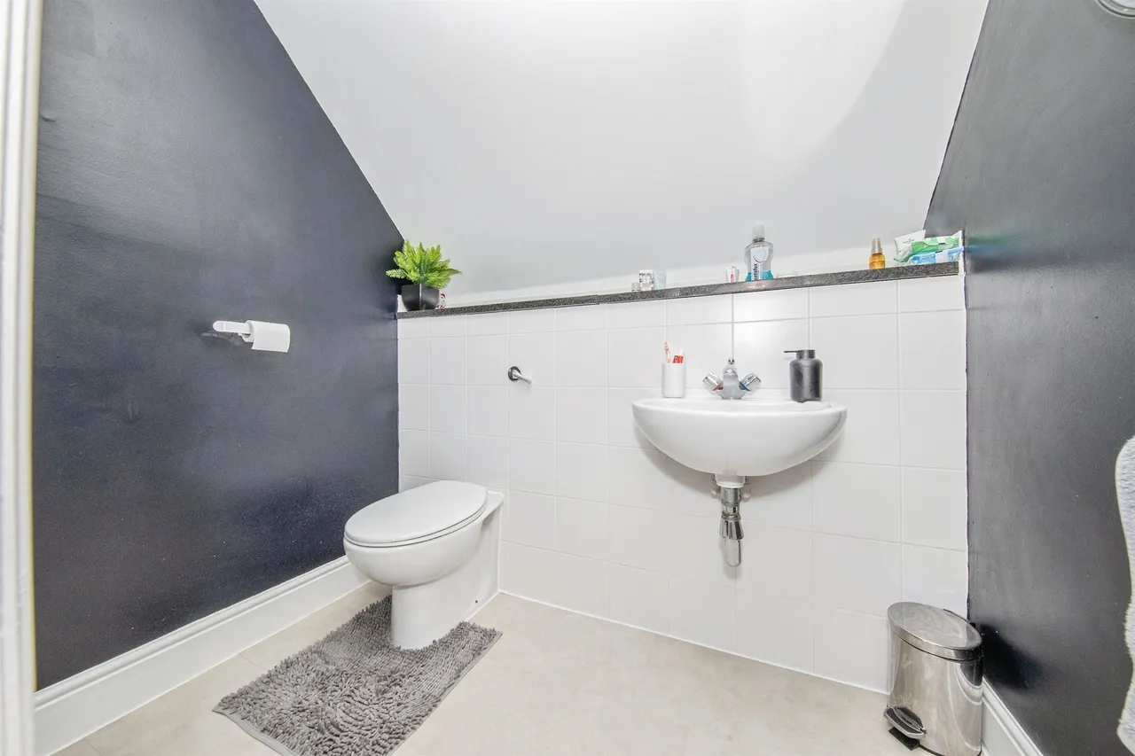 Meadow Crescent, Purdis Farm, IP3, photo 15