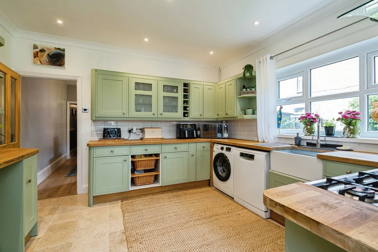 Elmgrove Road, Gorleston, Great Yarmouth, photo 10