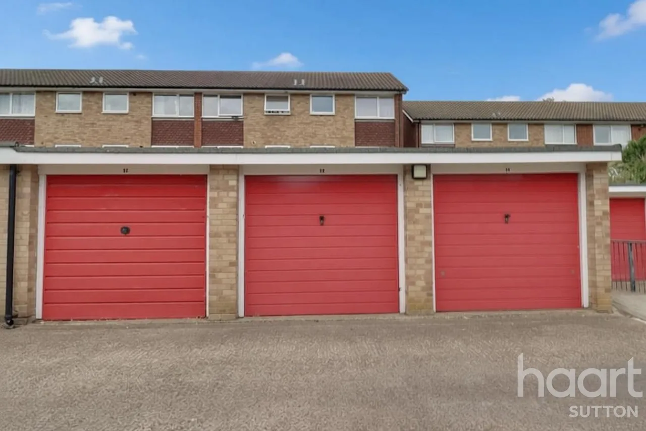 Upton Dene, SM2, photo 6