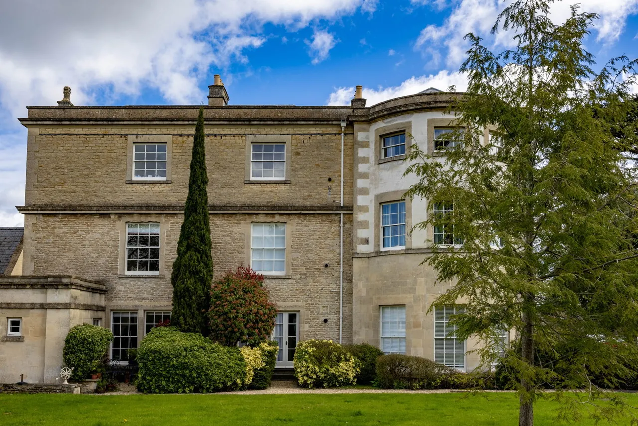 Academy Drive, Corsham, SN13, photo 12