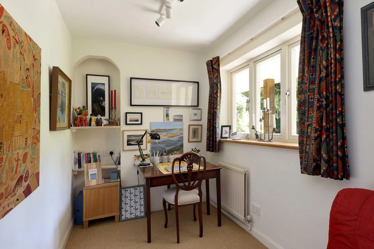 Chinnor Road, Bledlow Ridge, HP14, photo 12