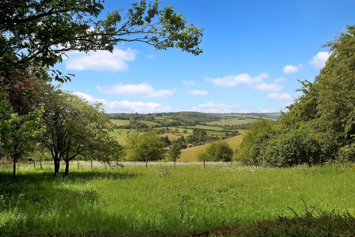 Chinnor Road, Bledlow Ridge, HP14, photo 3