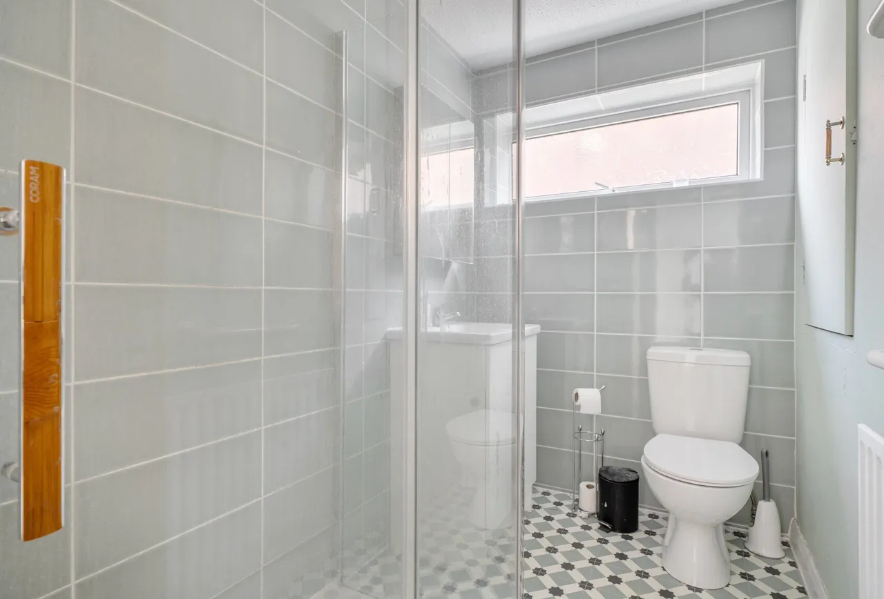 Windyridge Gardens, Cheltenham, GL50 4SU, photo 6