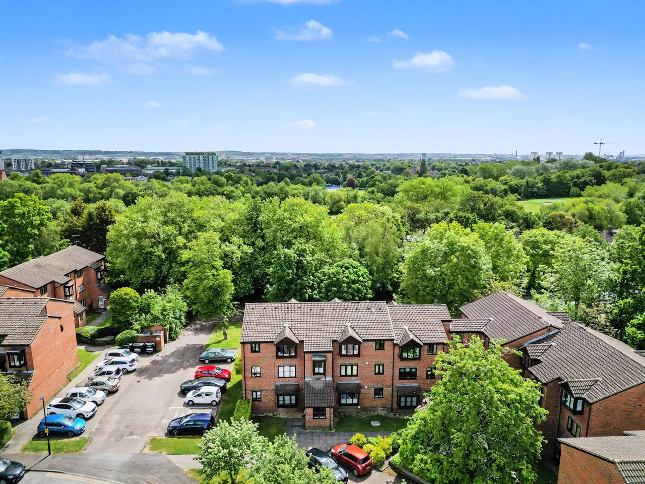 Gladbeck Way, Enfield, EN2, photo 12