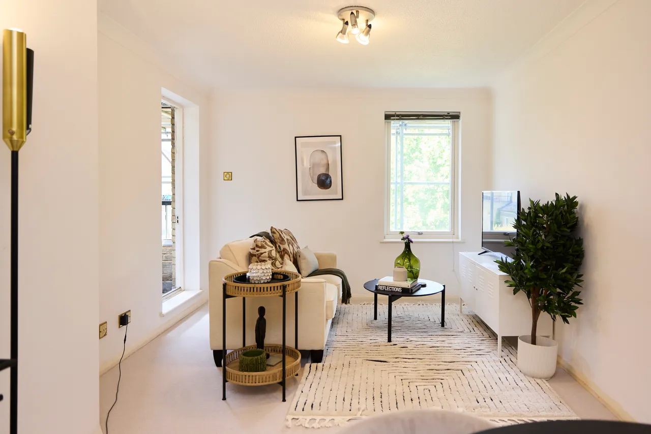 Conant Mews, E1, photo 10