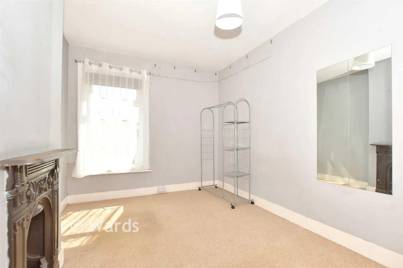 Richmond Street, Cheriton, CT19, photo 5