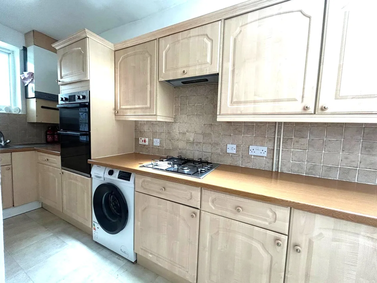 Sussex Road, Petersfield, GU31, photo 4