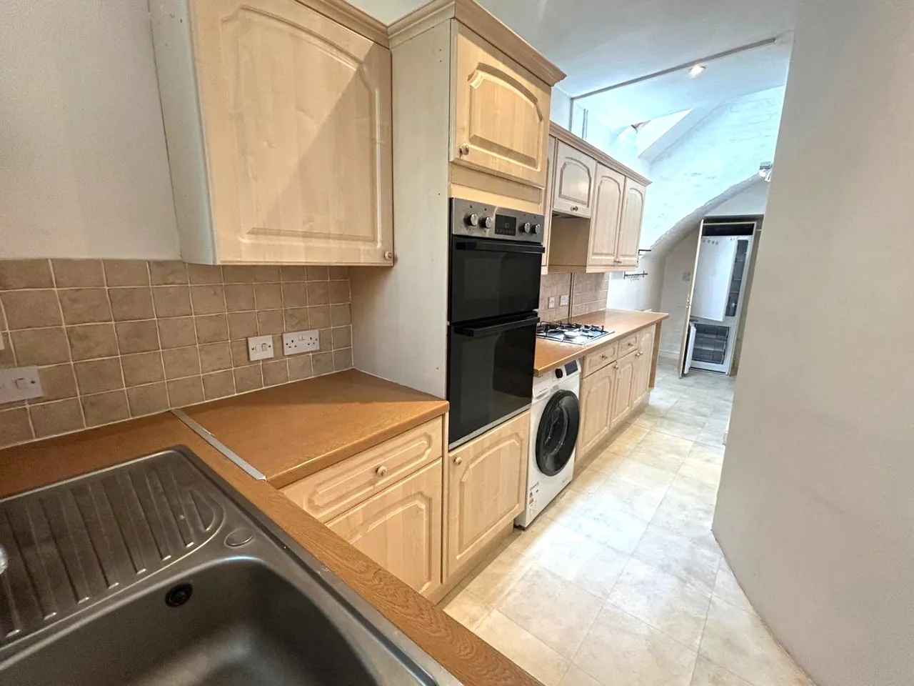 Sussex Road, Petersfield, GU31, photo 5