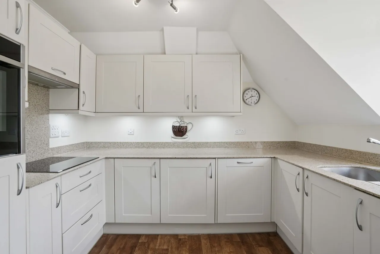 Church Street, OX12, photo 2