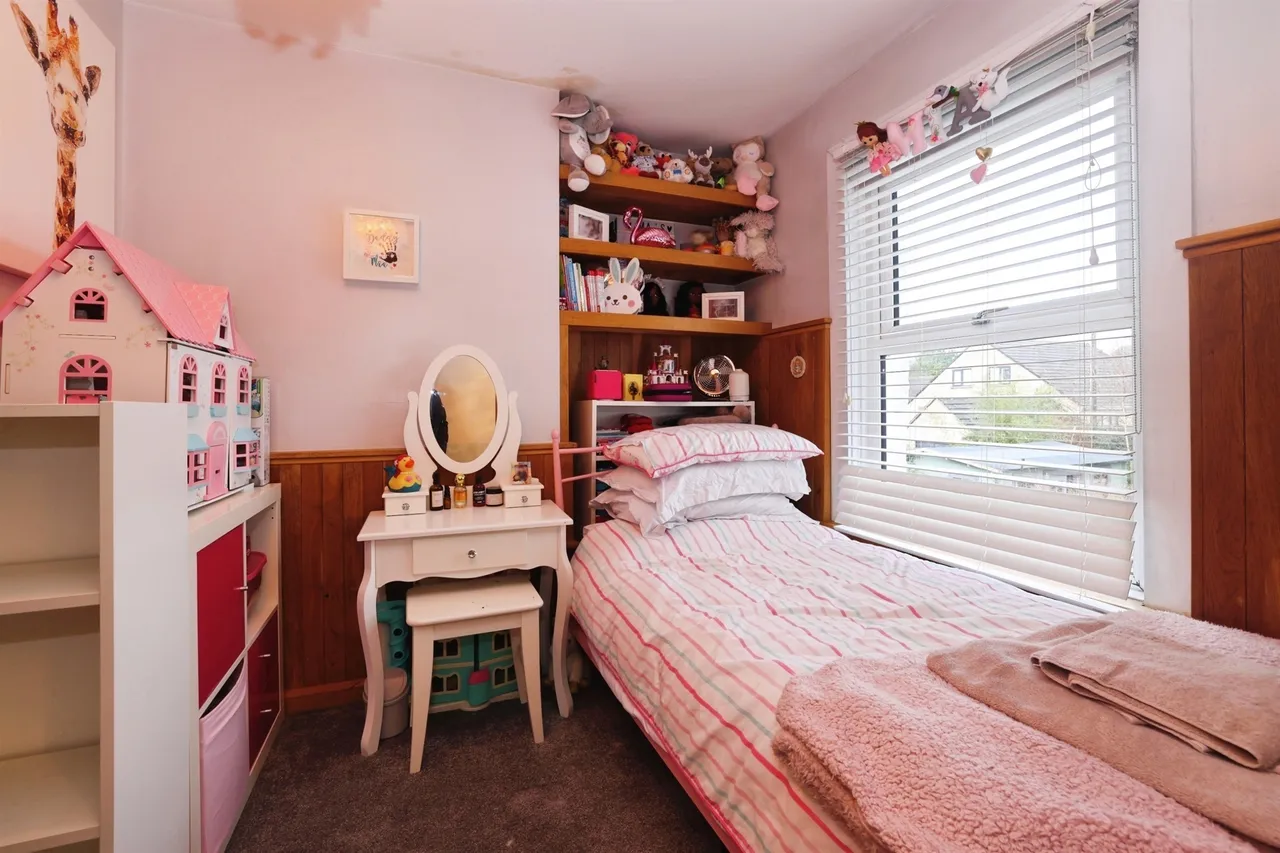 Oxford Road, Calne, SN11, photo 13