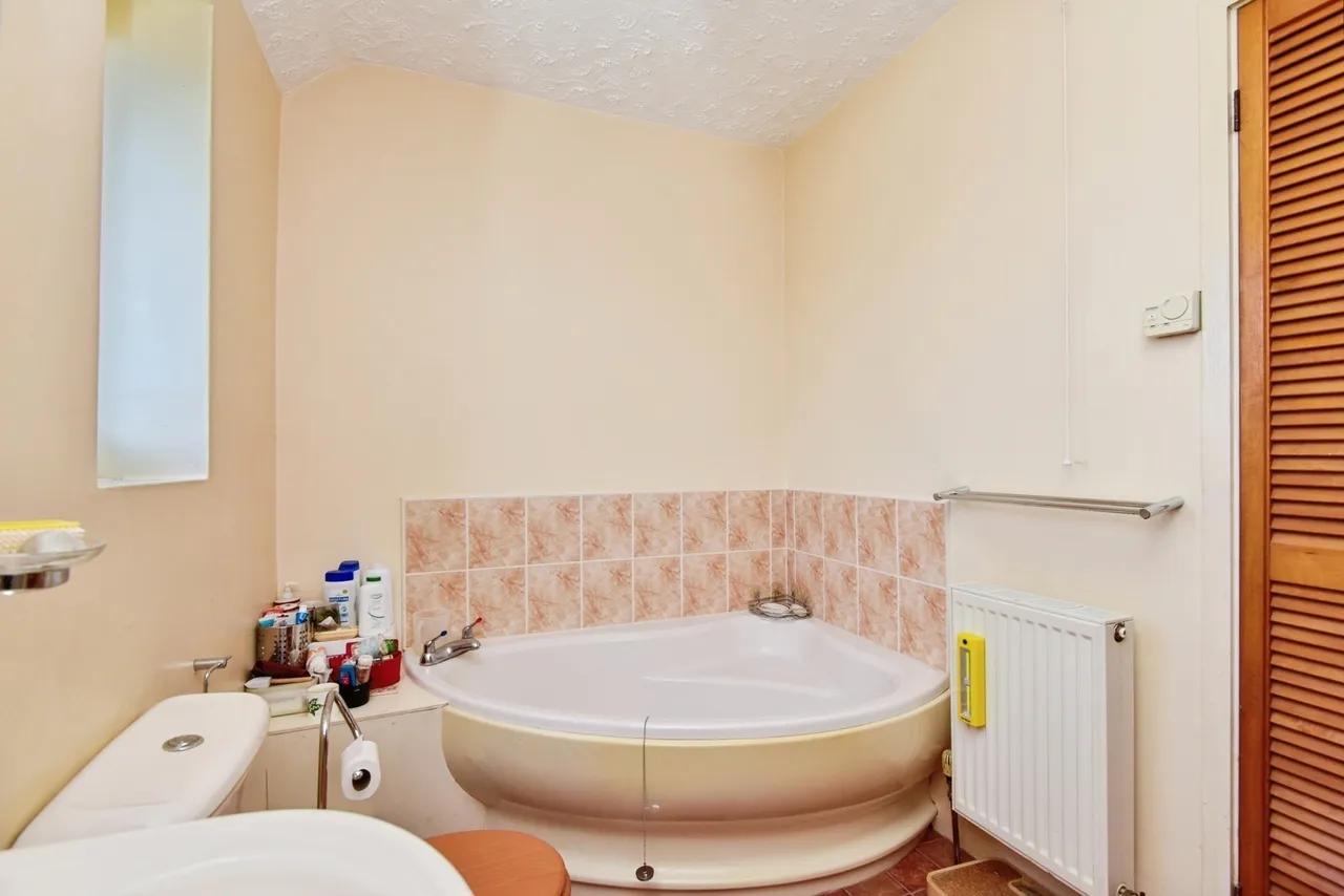 Westlands Avenue, Newcastle, Staffordshire, ST5, photo 14