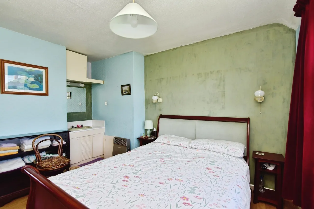 Westlands Avenue, Newcastle, Staffordshire, ST5, photo 11