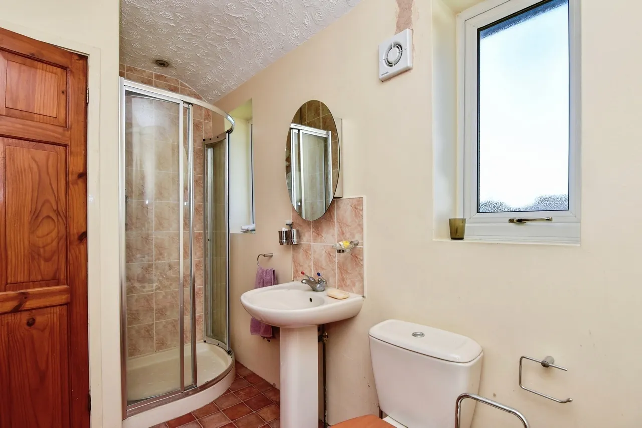 Westlands Avenue, Newcastle, Staffordshire, ST5, photo 15