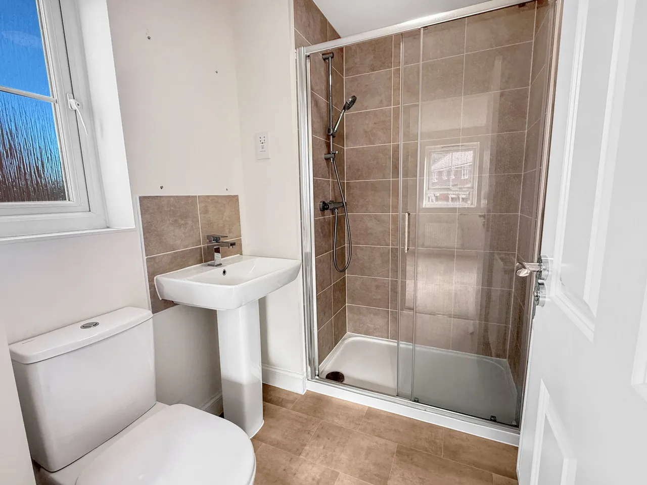 Tortoiseshell Close, Apley, TF1, photo 11