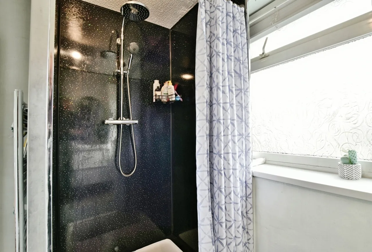 Sudbury Drive, Heald Green, Cheadle, Greater Manchester, SK8, photo 13