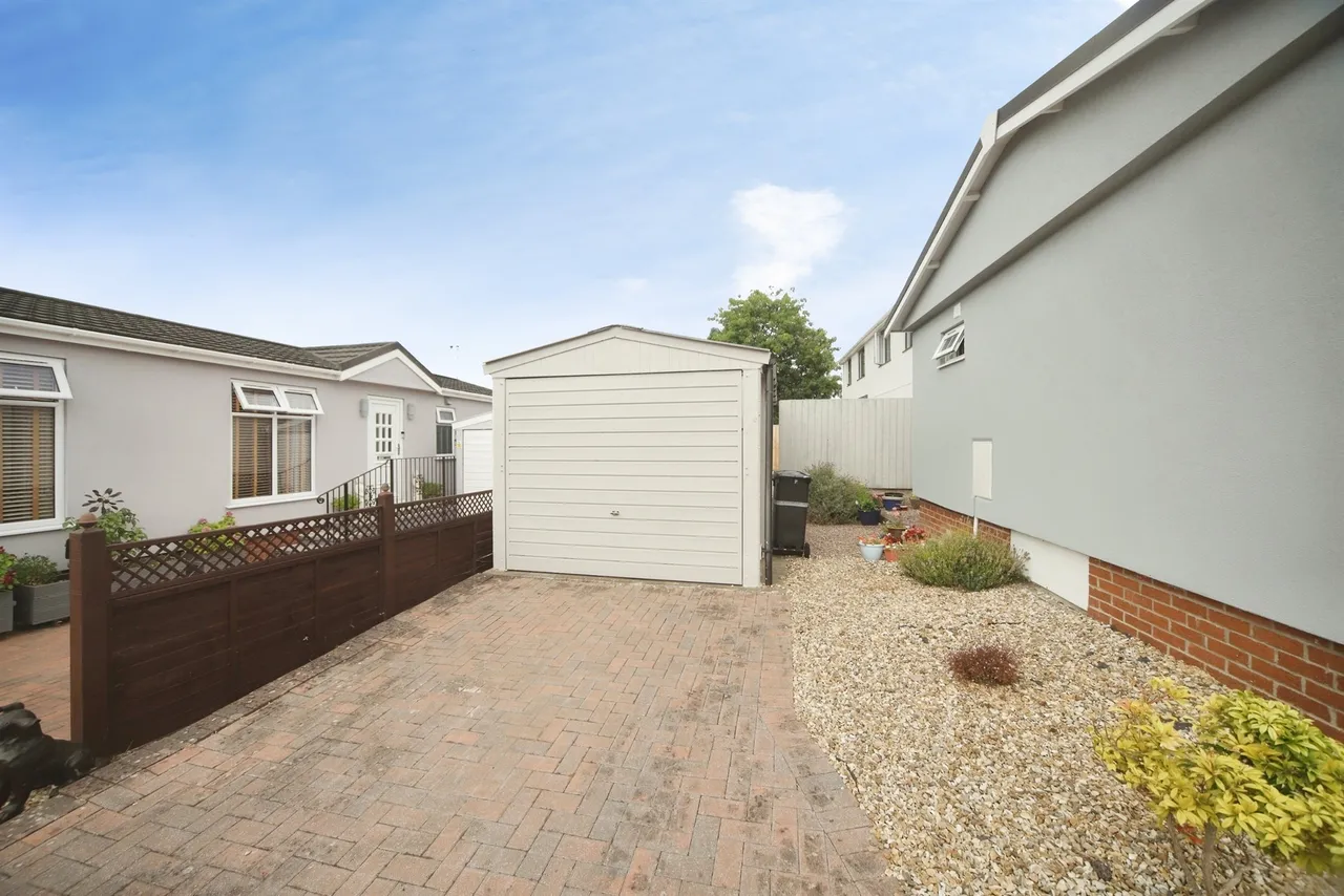 Beauford Park, Norton Fitzwarren, TA2, photo 10