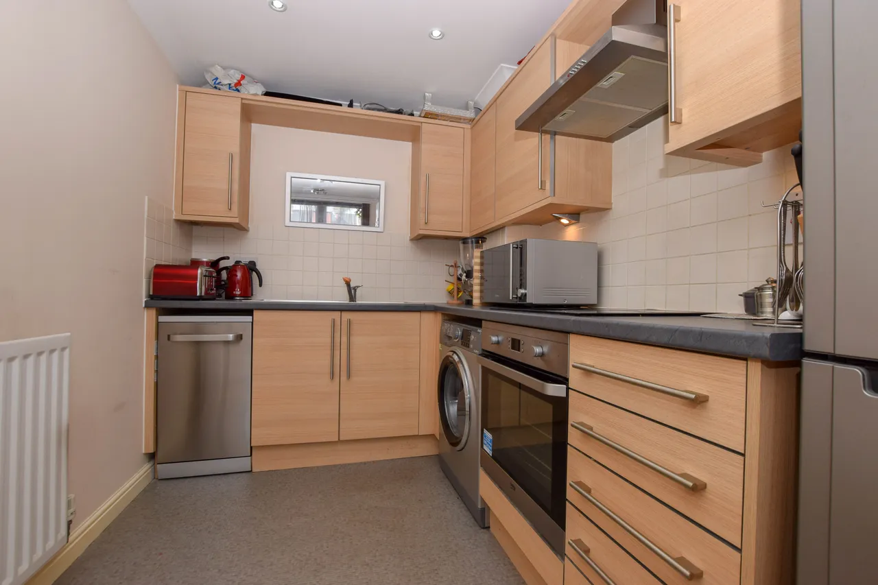 Flat 8, Salisbury House, Watford, photo 11