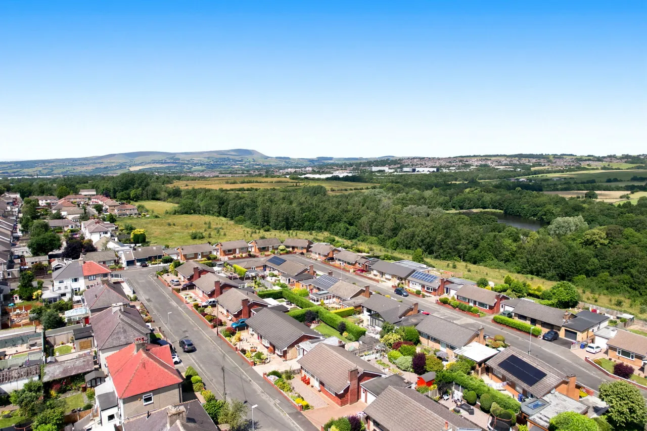 Langwyth Road, Burnley, BB10, photo 32