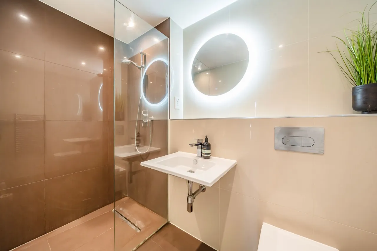 Chatfield Road, London, SW11, photo 11