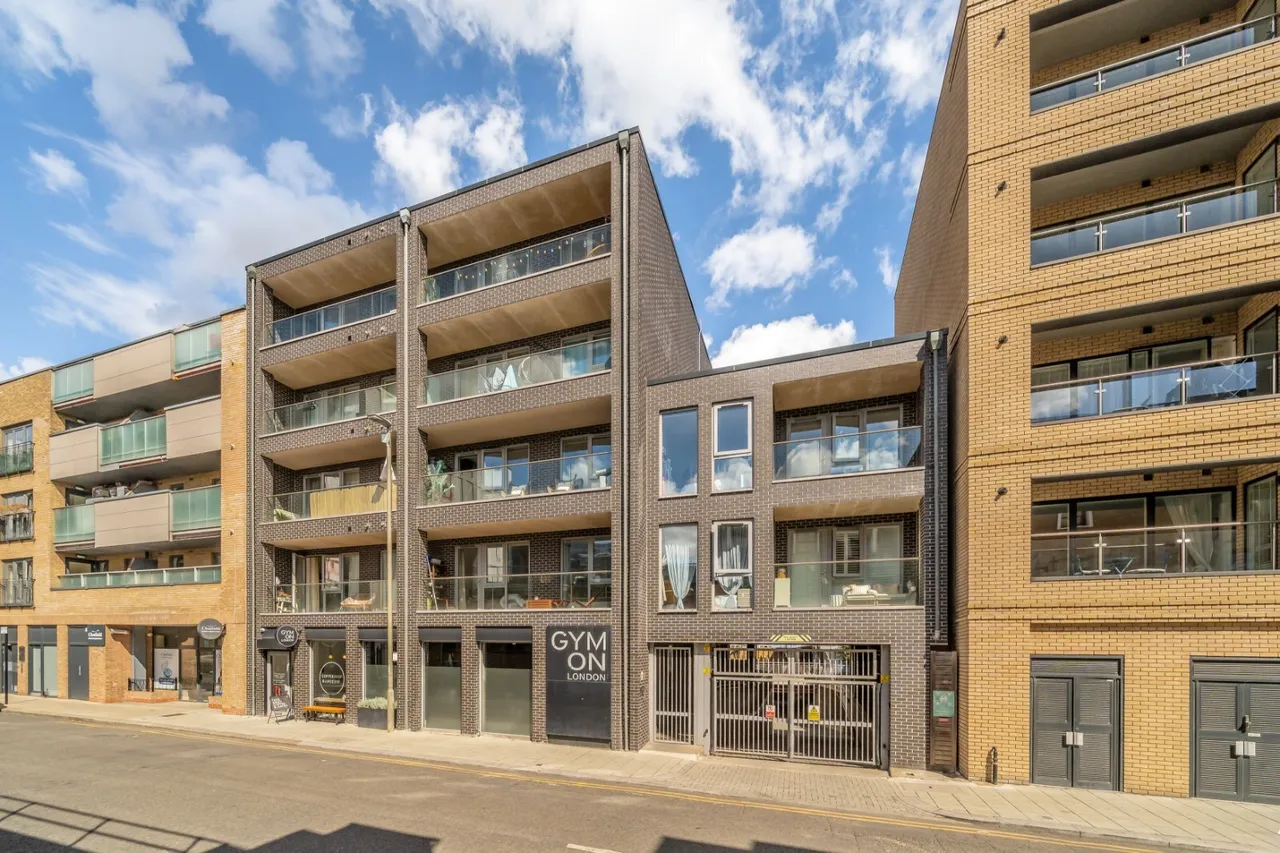 Chatfield Road, London, SW11, photo 13