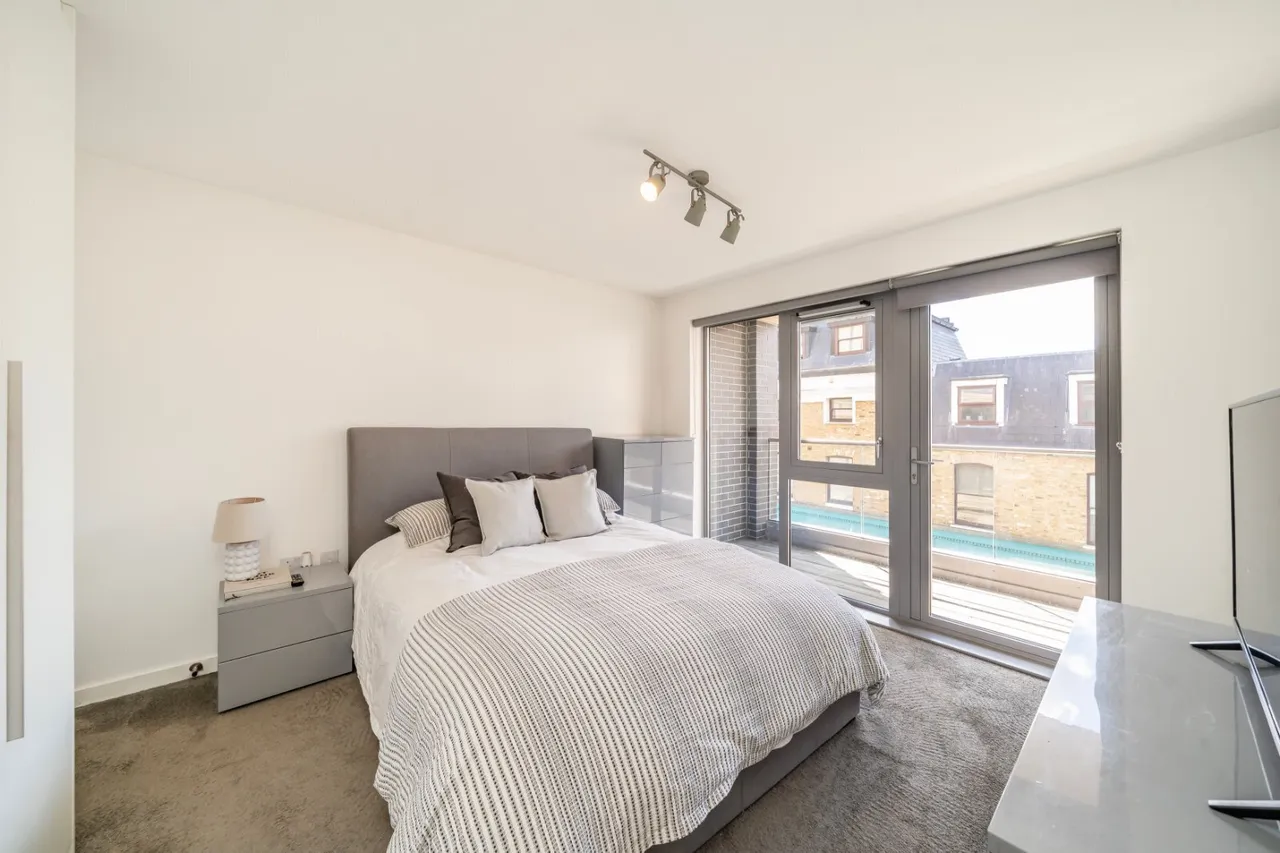 Chatfield Road, London, SW11, photo 4