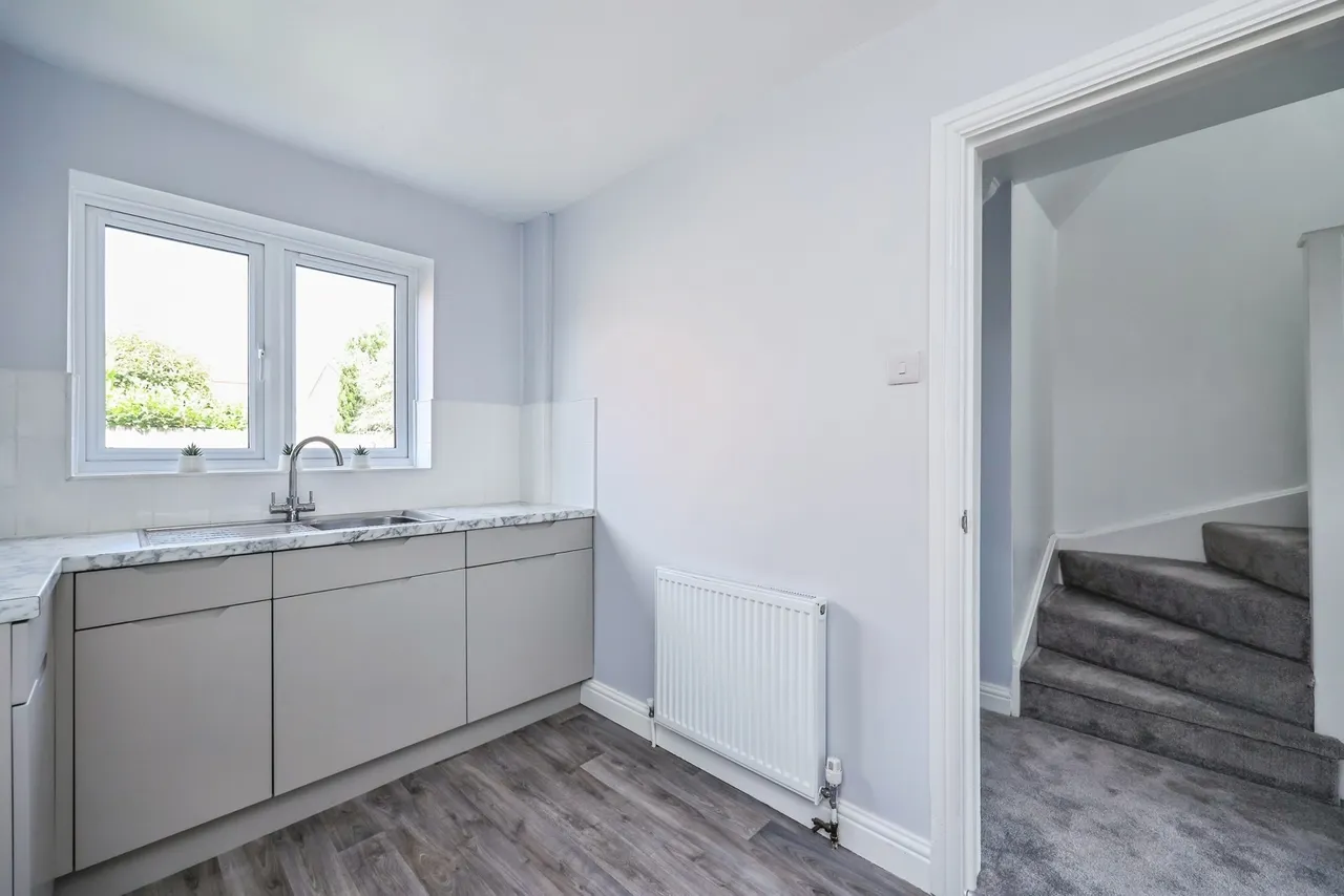 Parkgate, Hucknall, Nottingham, Nottinghamshire, NG15, photo 6