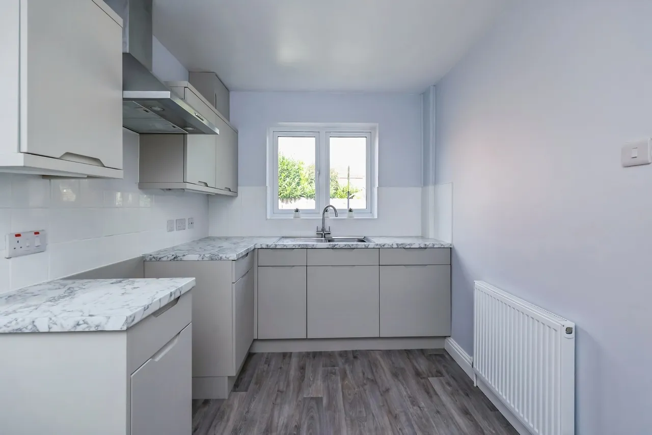 Parkgate, Hucknall, Nottingham, Nottinghamshire, NG15, photo 5