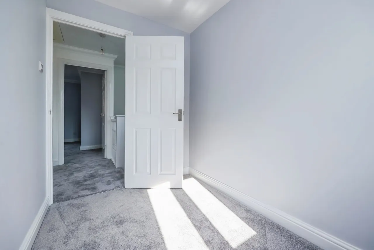 Parkgate, Hucknall, Nottingham, Nottinghamshire, NG15, photo 14