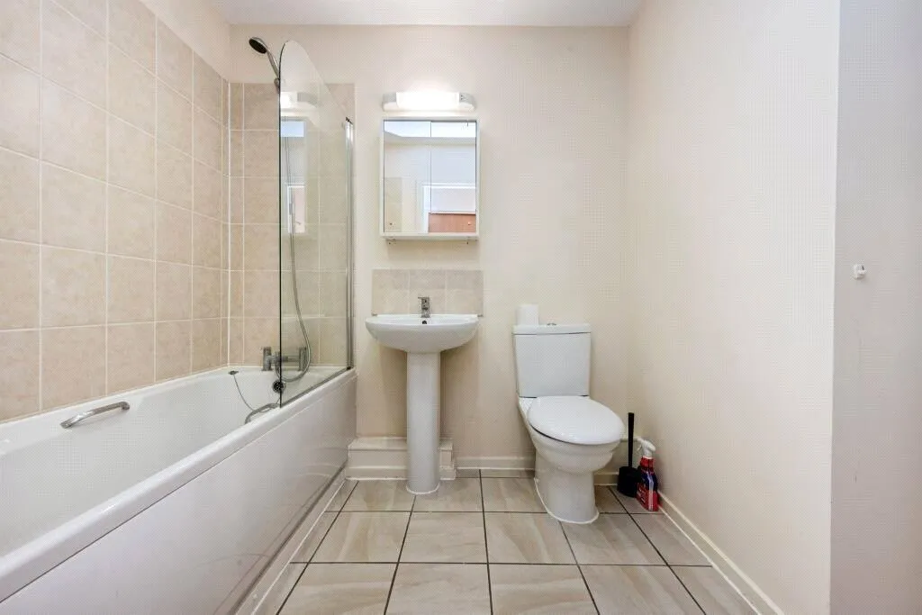 Palgrave Road, Bedford, Bedfordshire, MK42, photo 9