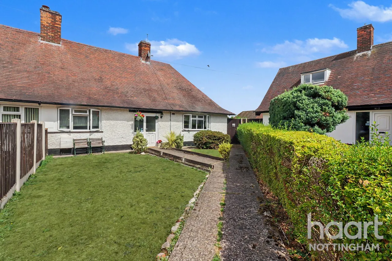 Sutton Passeys Crescent, Wollaton Park, NG8, photo 16